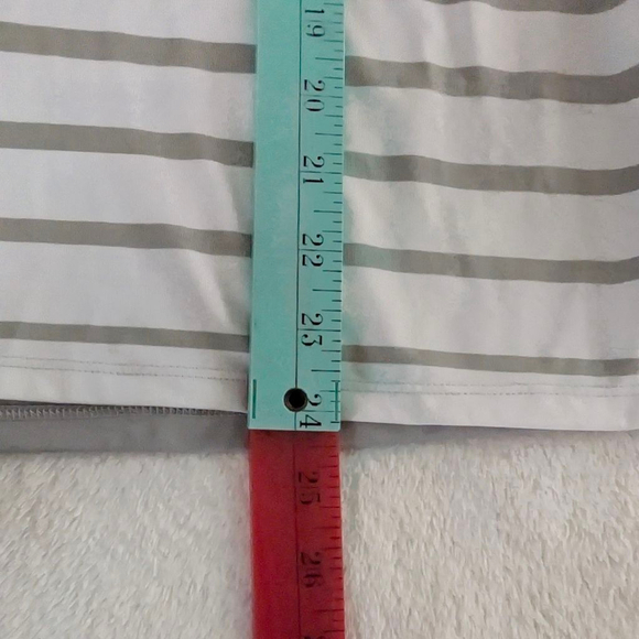 Adidas Engineered Gray White Striped Sleeveless Polo Golf Tank Top - Medium - Picture 7 of 8